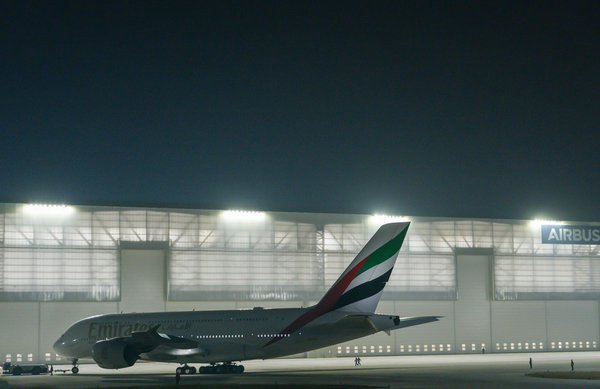 Taxi aéroport Lyon vers Genève : un transfert serein et rapide